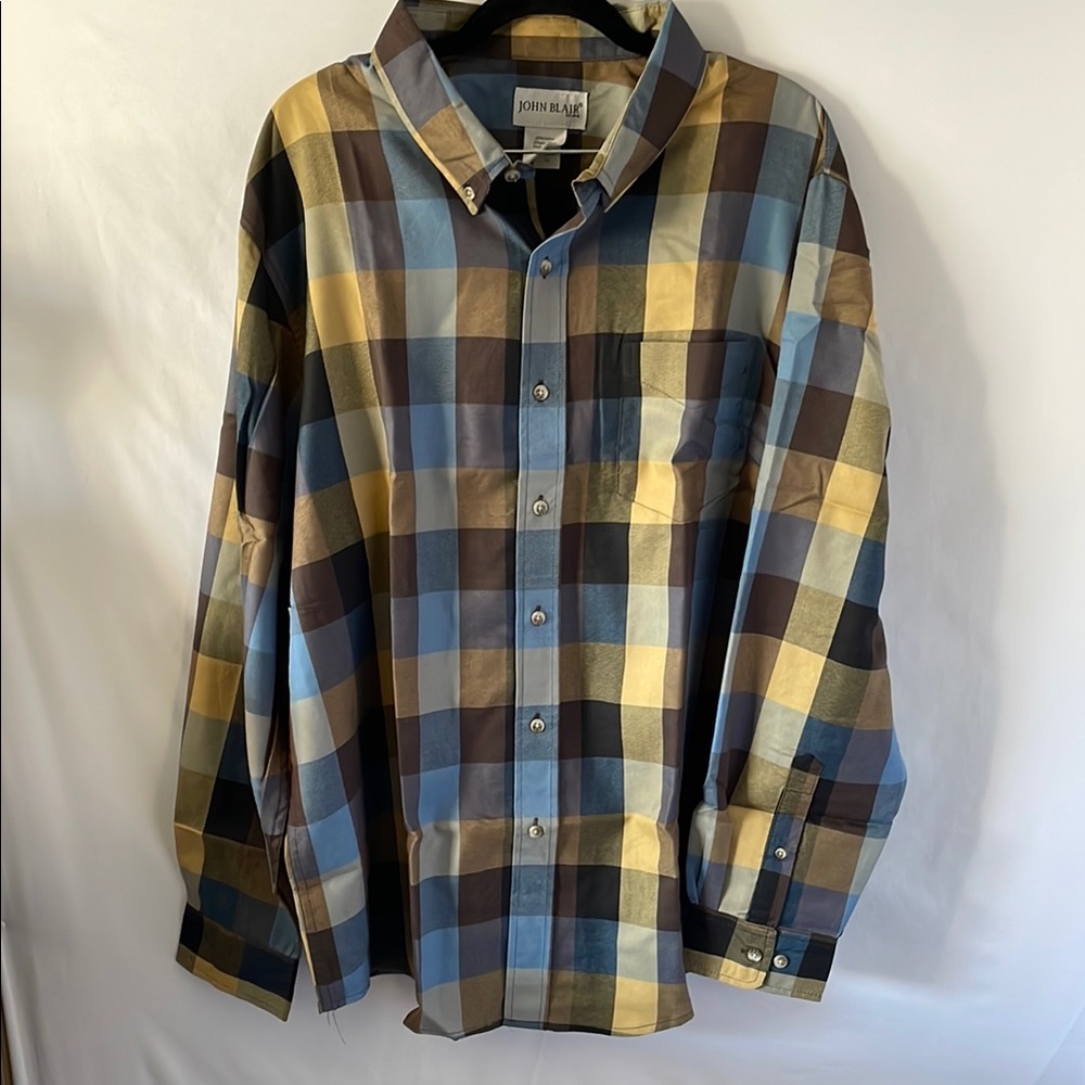 John Blair Casual Button Down Shirt in Blue and Brown plaid size large
